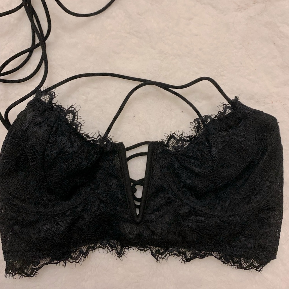 BACKLESS CROP CAMI TOP